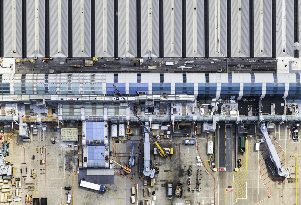 United Airlines - Terminal 1 | Power Construction